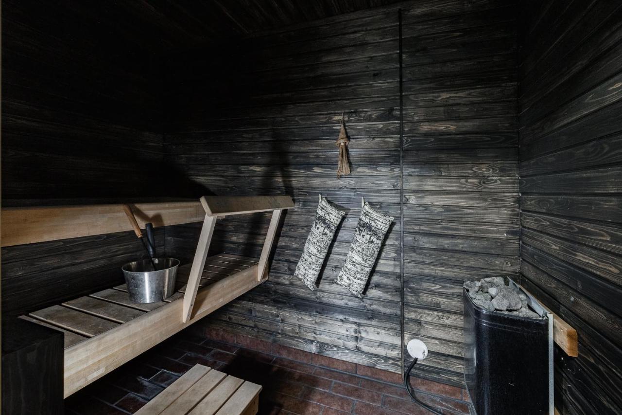 Hotelli Keskipiste Kärsämäki Bagian luar foto