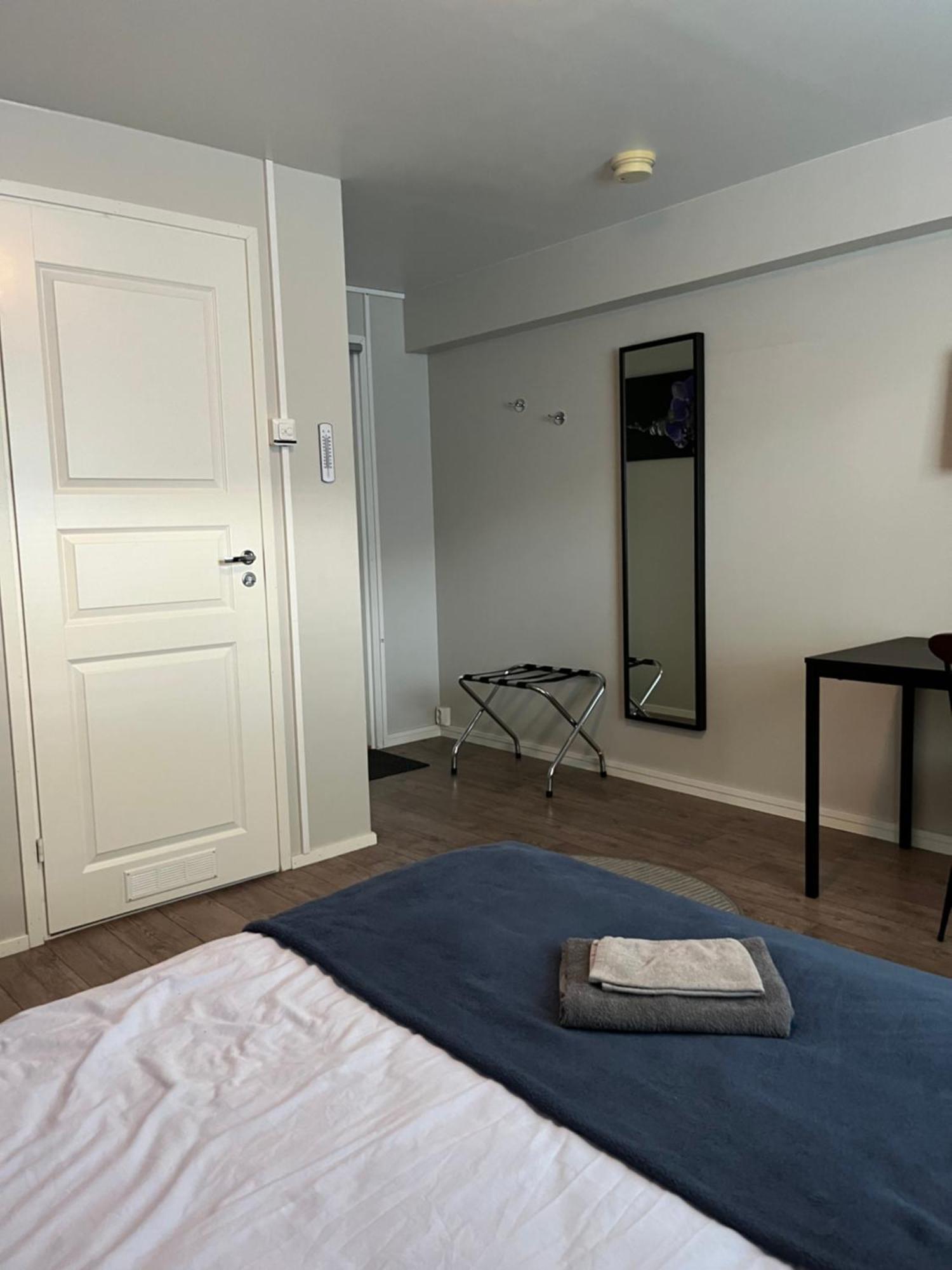 Hotelli Keskipiste Kärsämäki Bagian luar foto