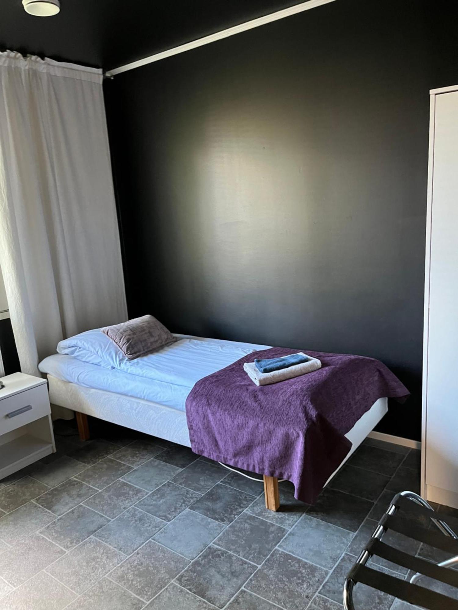 Hotelli Keskipiste Kärsämäki Bagian luar foto